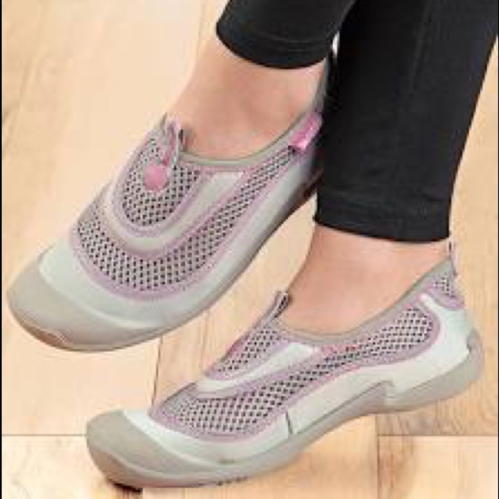 CUDAS Flatwater Women's Water Shoe - Grey & Pink New